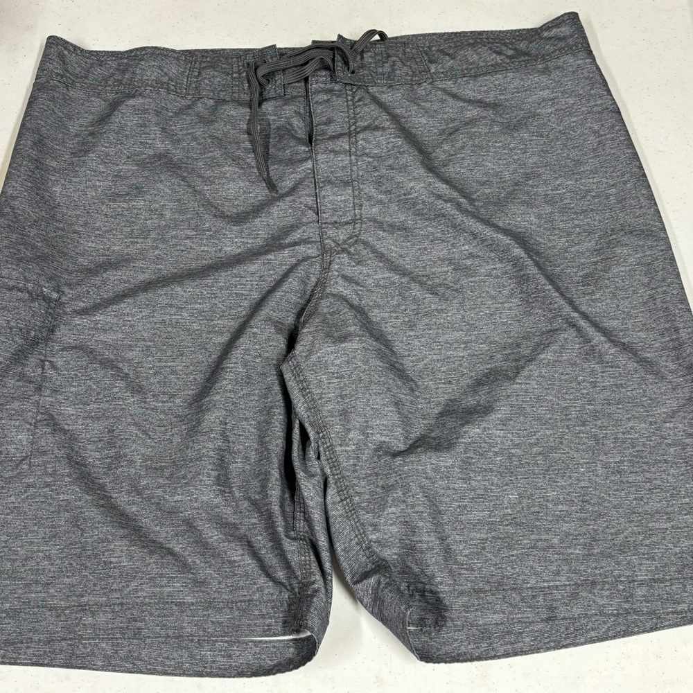 Men’s Old Navy swim trunks